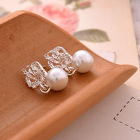 Pearl with Silver Flower Earrings