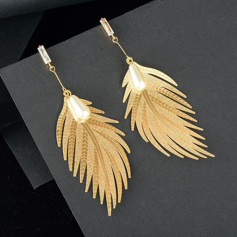 Golden Feather Drop with Pearl & Crystal